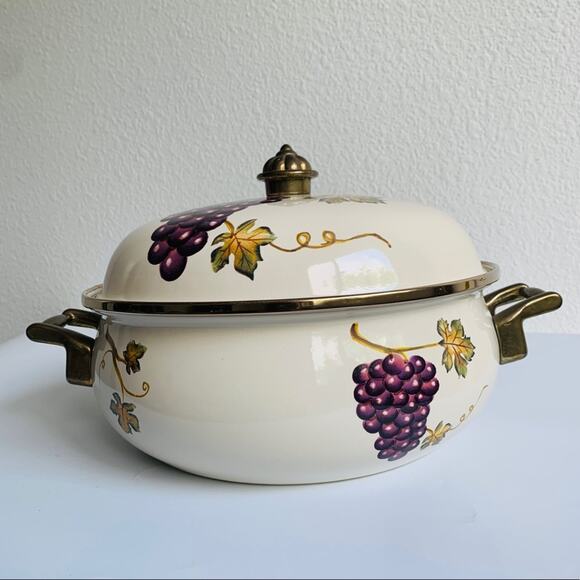 Vintage Villa Grande Porcelain Enamel Covered Pot - Picture 1 of 13